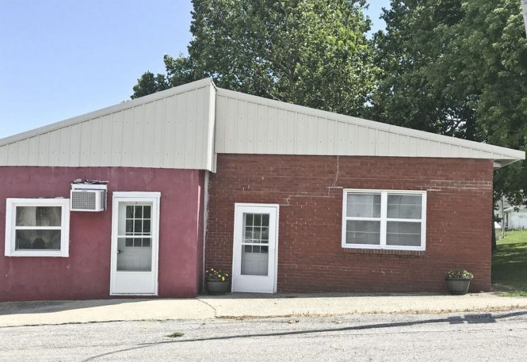 Newton Hall Rental City of Skidmore, Missouri